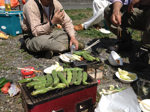 そらまめは、側にたいして食べるところが小さすぎると神様が言った。