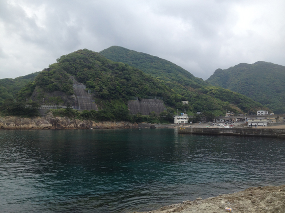 海況はウルトラスロー。魚っけ皆無。おっかしいなあ。